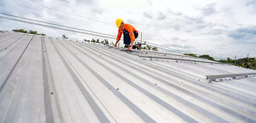 Metal Roof Repairs in Camp Pendleton