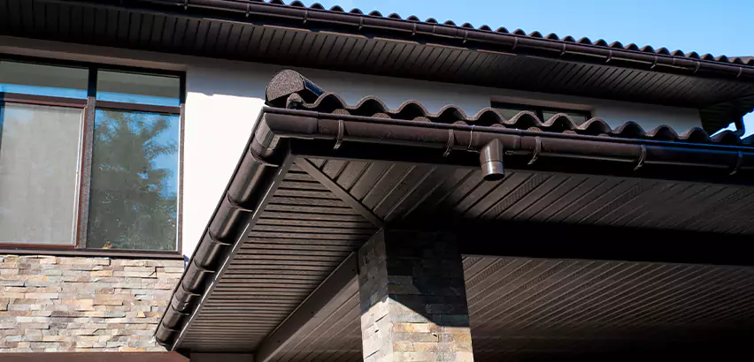Soffit Damage Repair in Camp Pendleton