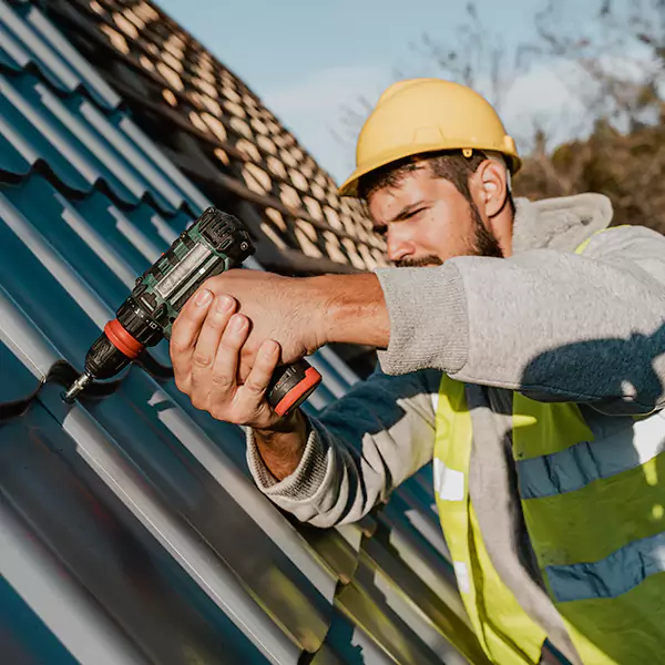 Why Camp Pendleton Homeowners Choose Camp Pendleton Roofing Pro for Steel Roof Repair Service?